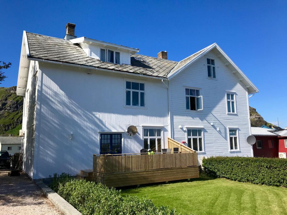 Angelas White House Stamsund Esterno foto